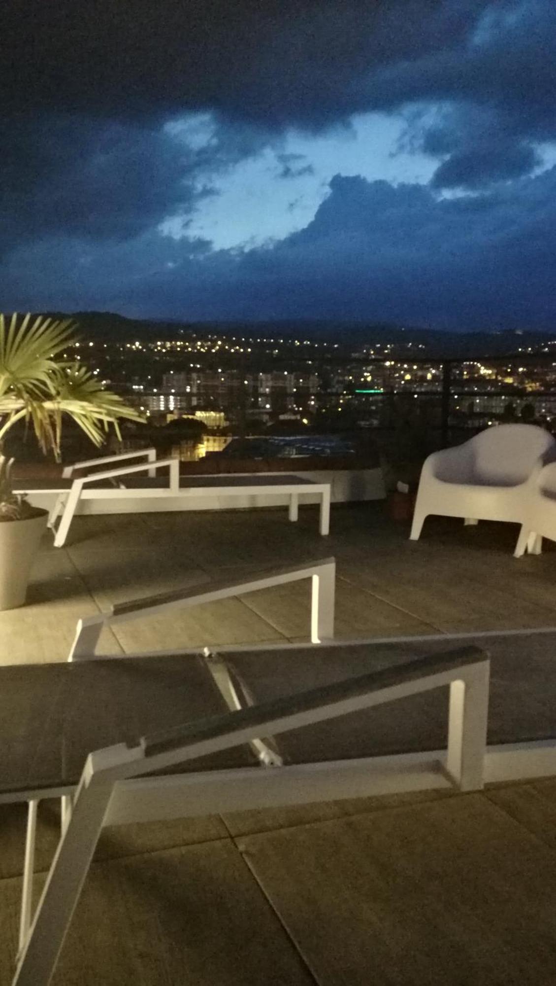 5&5 Rooftop Clermont-Ferrand Dış mekan fotoğraf